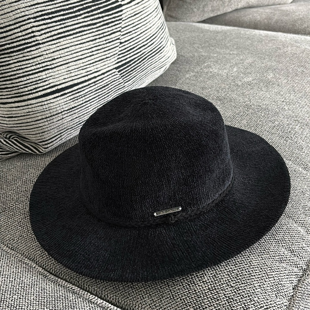 Vince Camuto Hat
